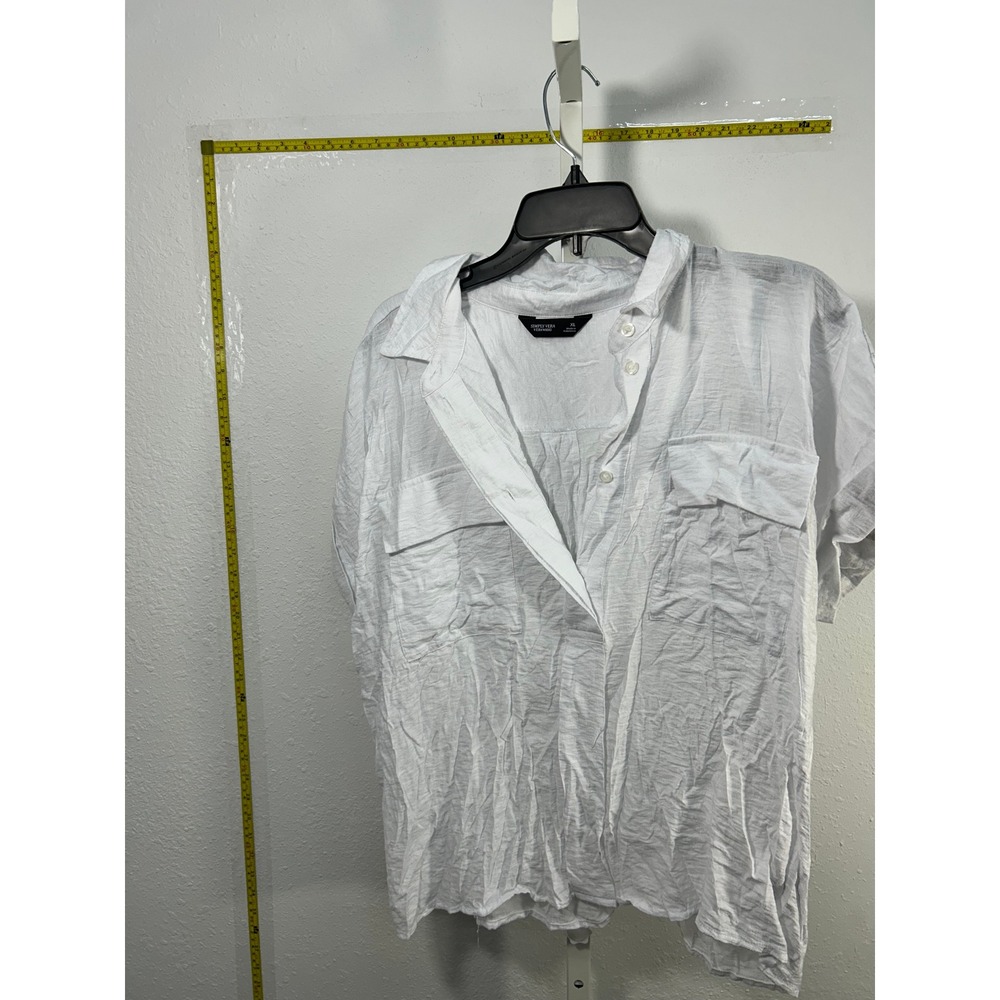 Simply Vera Vera Wang White Short Sleeve Button Up Shirt Womens XL Textured Top